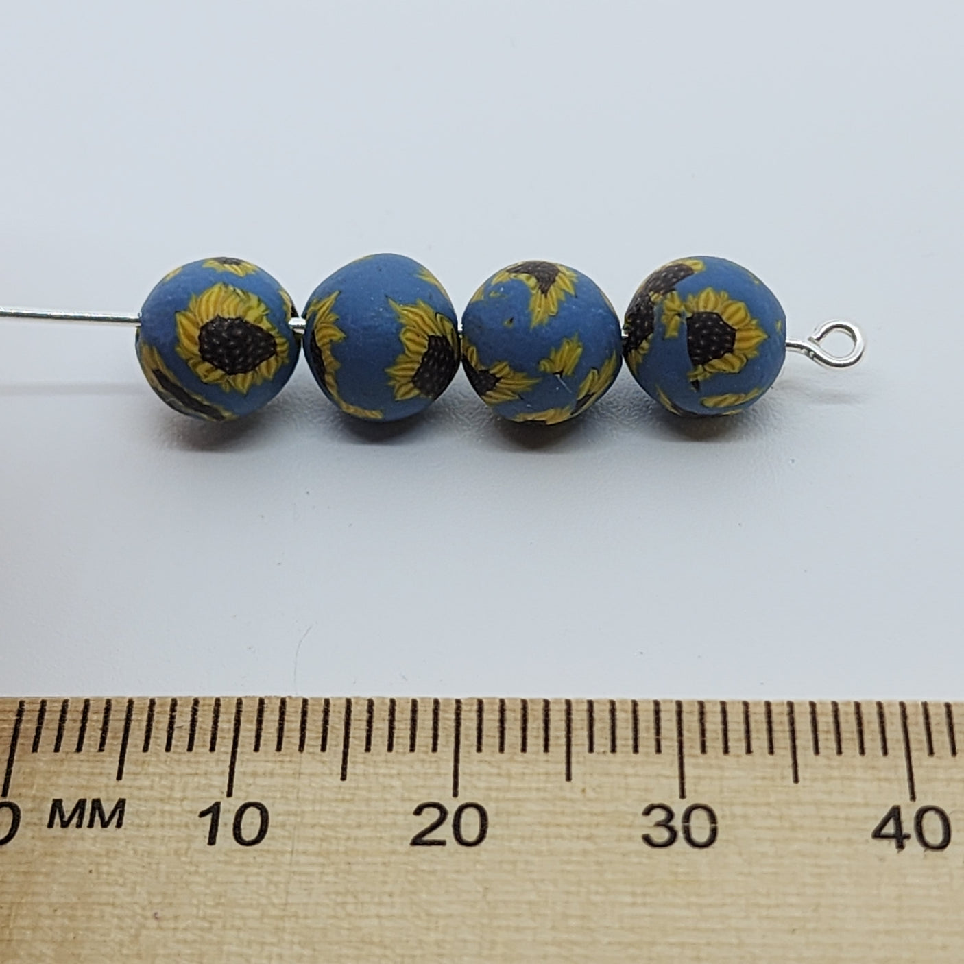 8mm Round Fimo Beads (10) - Sunflower on Blue Background