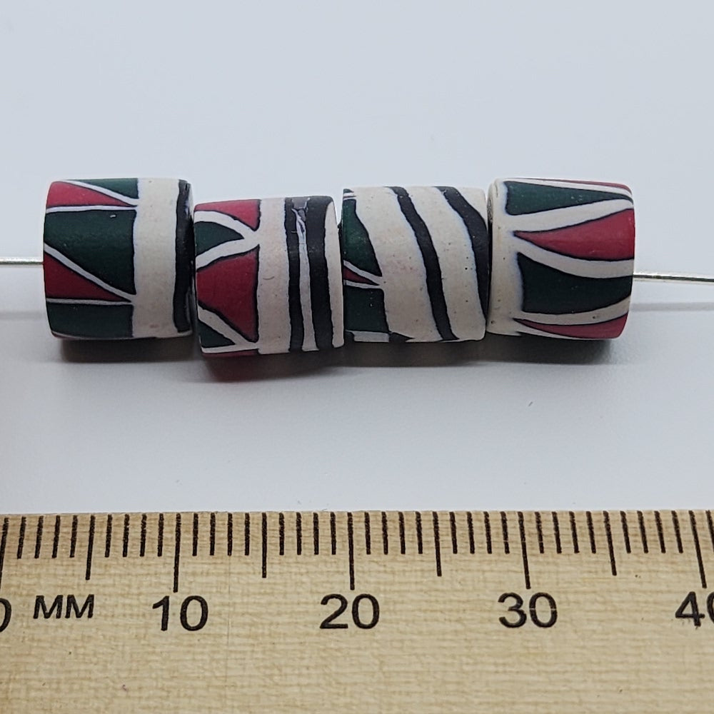 10mm Tube Fimo Beads (10) - Red/Green Interlocking Triangles