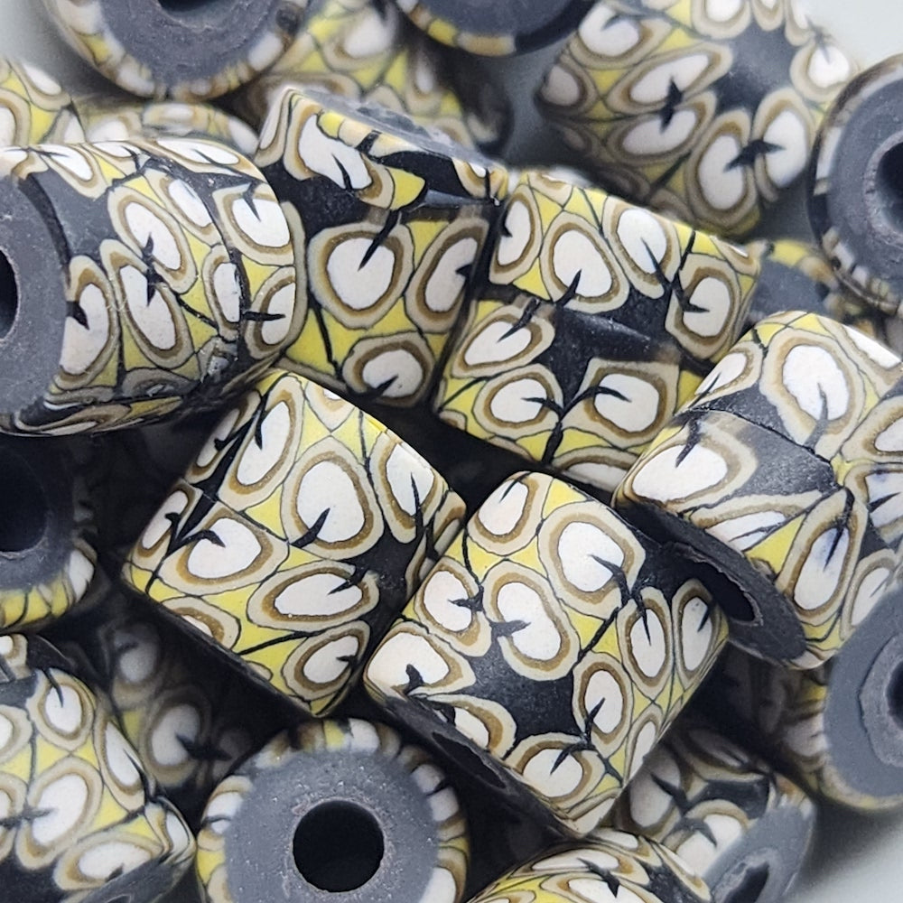 10mm Tube Fimo Beads (10) - Hoof Print on Yellow