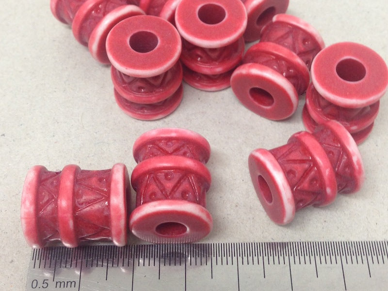 18mm Tube (10) - Red - Vintage Lucite Beads