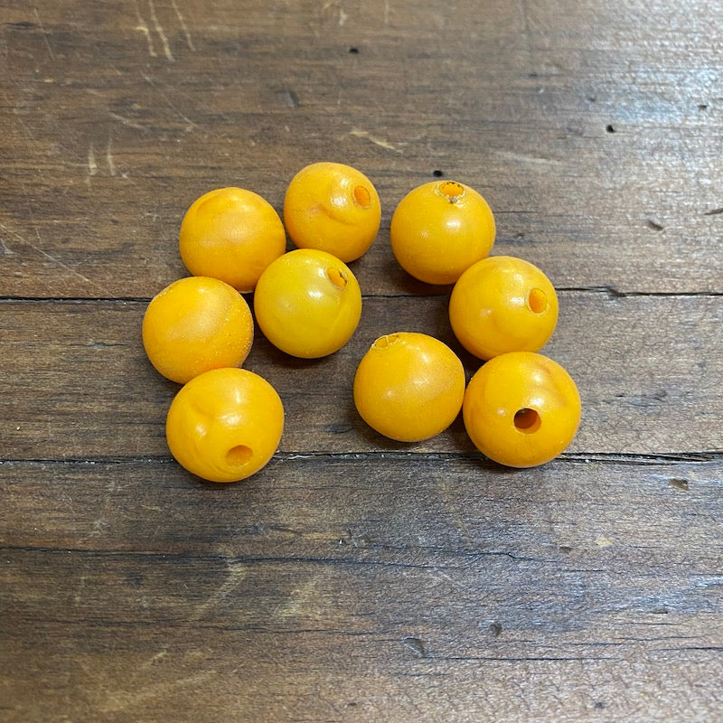 15mm Round (10) - Phenolic Amber - Vintage Replica Trade Bead