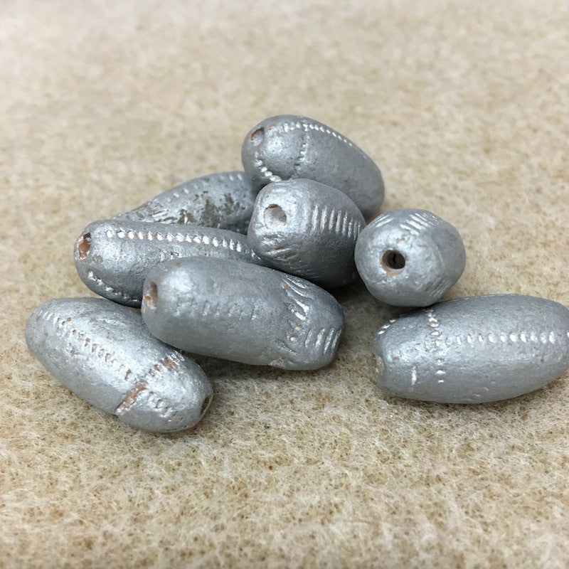 20~25mm Capsule (10) - Antique Light Silver - Vintage Clay Beads