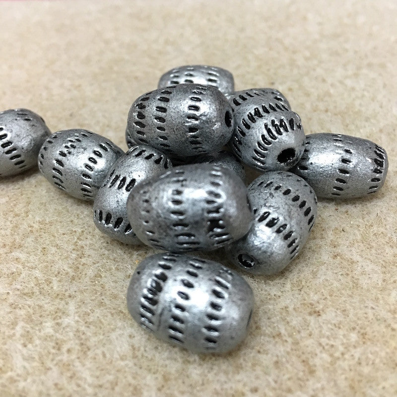 16x12mm Barrel w. Tiny Lines (10) - Antique Silver - Vintage Clay Beads