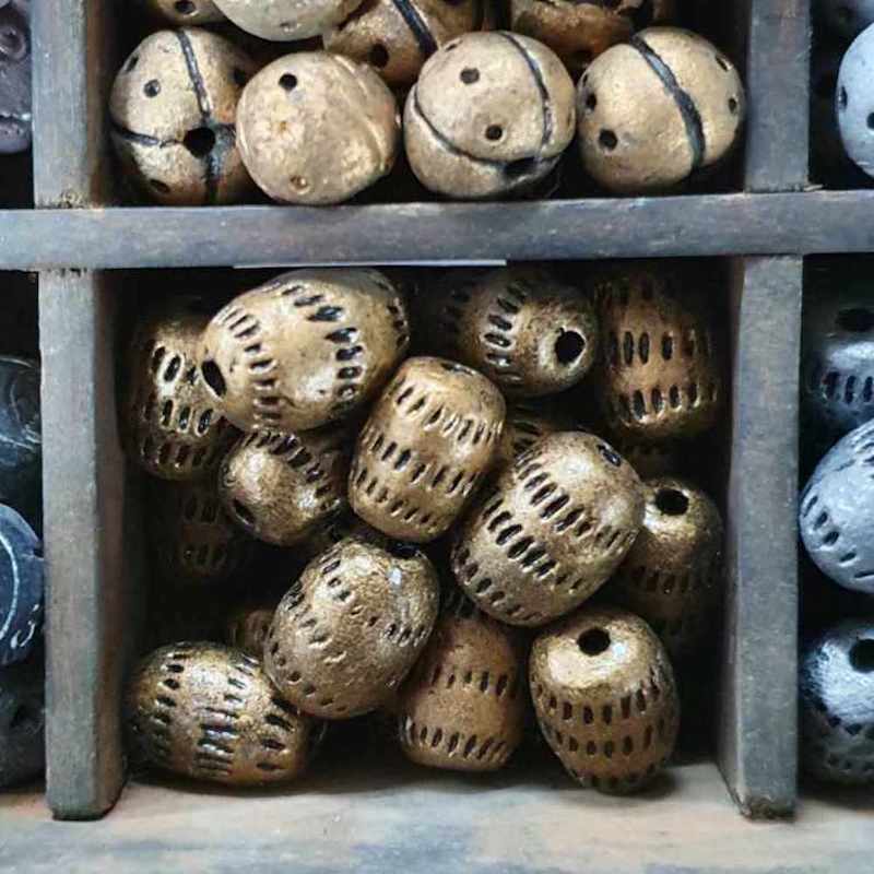 16x12mm Barrel w. Tiny Lines (10) - Antique Gold - Vintage Clay Beads