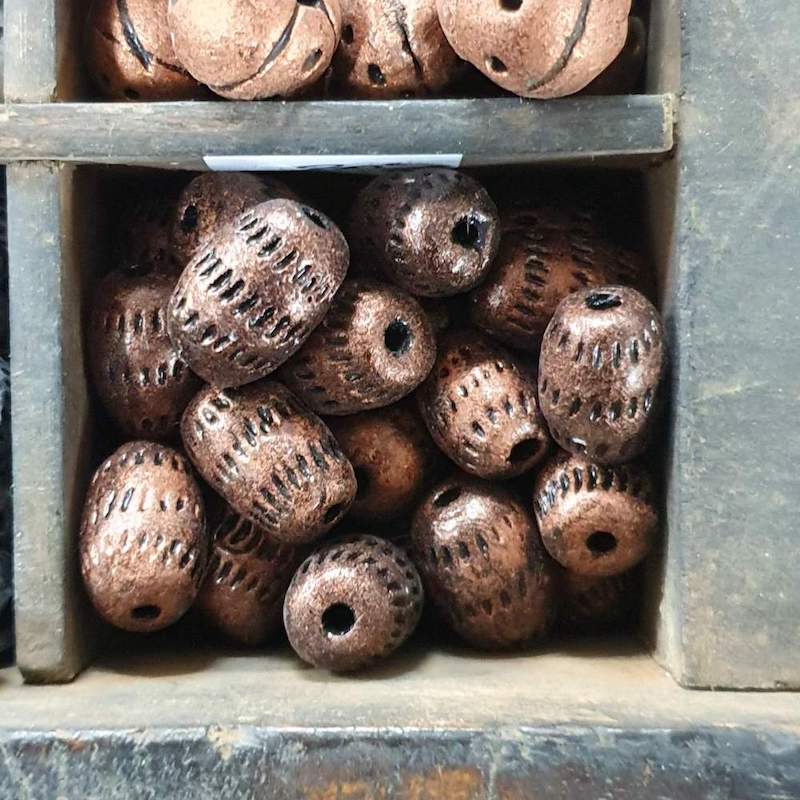 16x12mm Barrel w. Tiny Lines (10) - Antique Copper - Vintage Clay Beads - Bead Shack