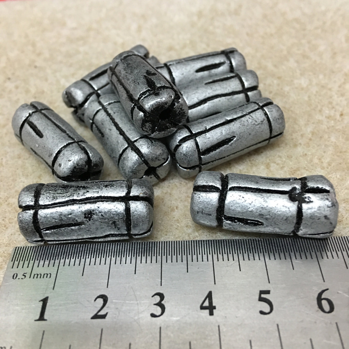 28x10mm Tube w. Lines (10) - Antique Silver - Vintage Clay Beads