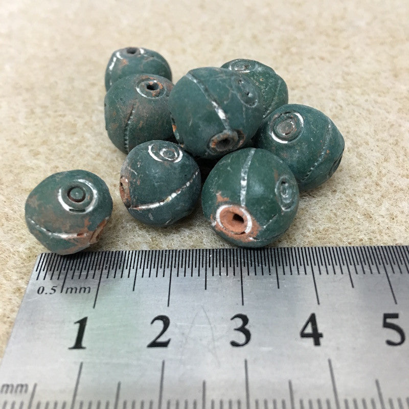 12~15mm Round Beads (10) - Green w. Spirals - Vintage Clay Beads