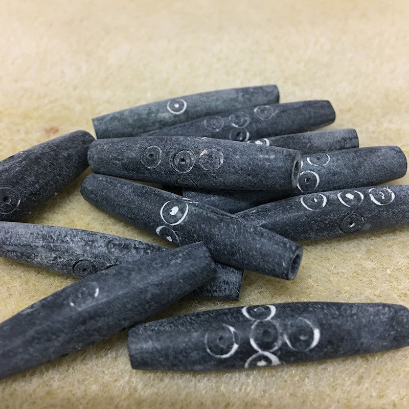 38x8mm Hair Pipe Bead (10) - Black Bone w. Carved Circles - Vintage Bone Beads