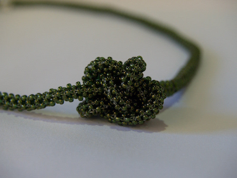 Celtic Knot Necklace Pattern