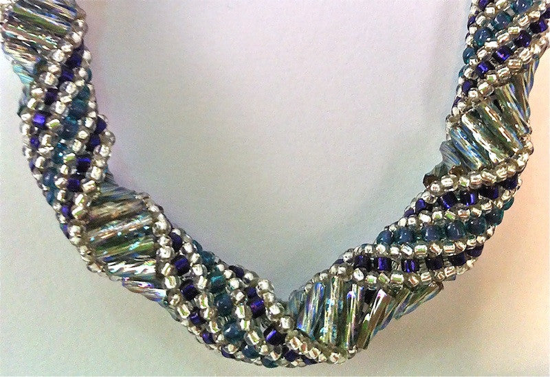 Fabulous Twist Necklace Pattern