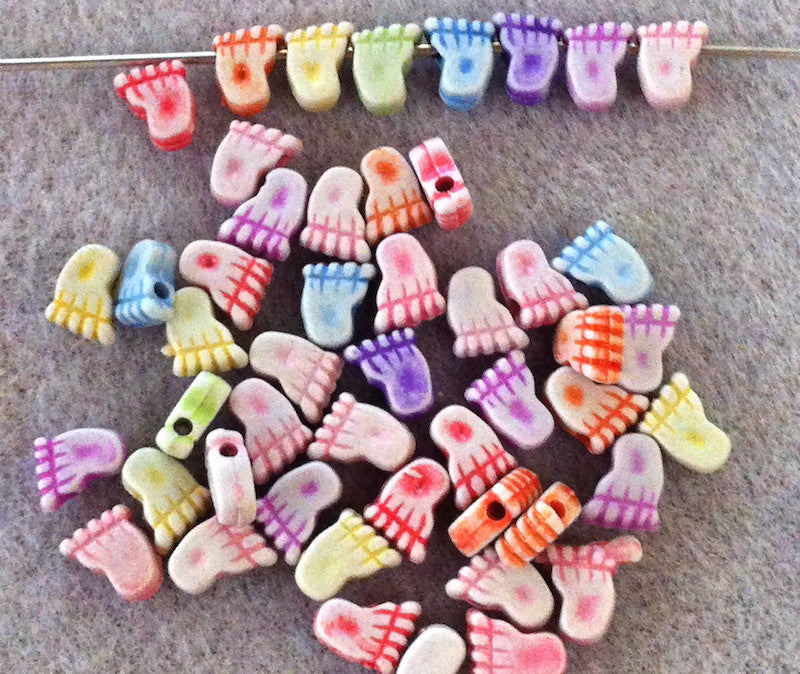 Bare Feet Beads (100)