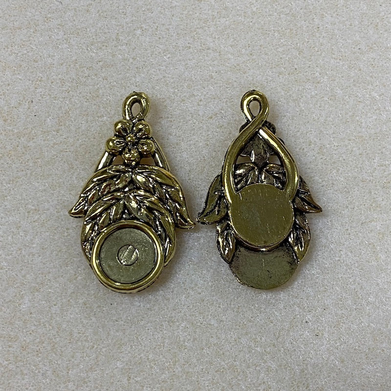 Drop (2) - Antique Gold - Vintage Metalllised Pendant Setting