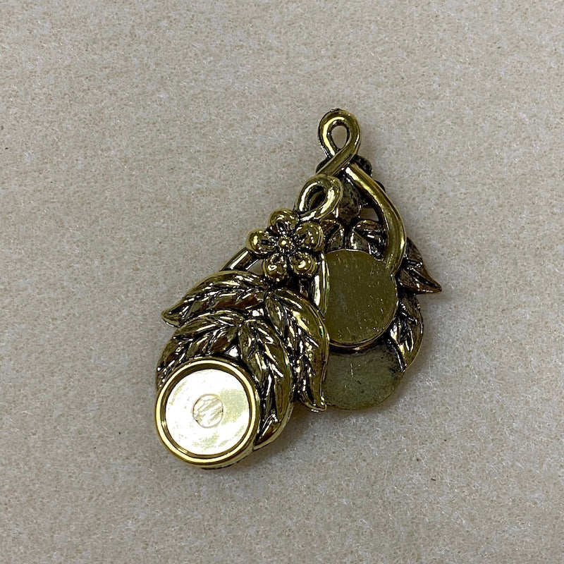 Drop (2) - Antique Gold - Vintage Metalllised Pendant Setting