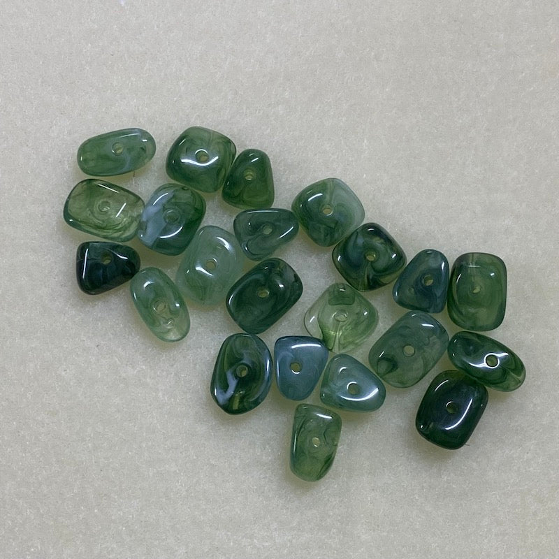 12mm Chip (50) - Jade - Gemstone Look Vintage Lucite Beads