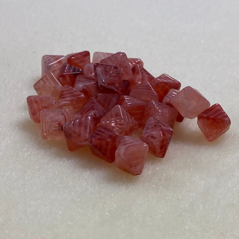 12x10mm Bicone (25) - Ruby - Gemstone Look Vintage Lucite Beads