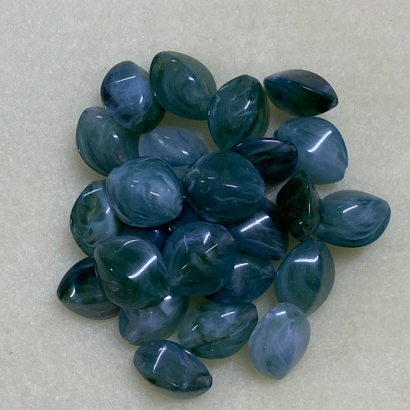 15mm Ellipse (25) - Jade - Gemstone Look Vintage Lucite Beads