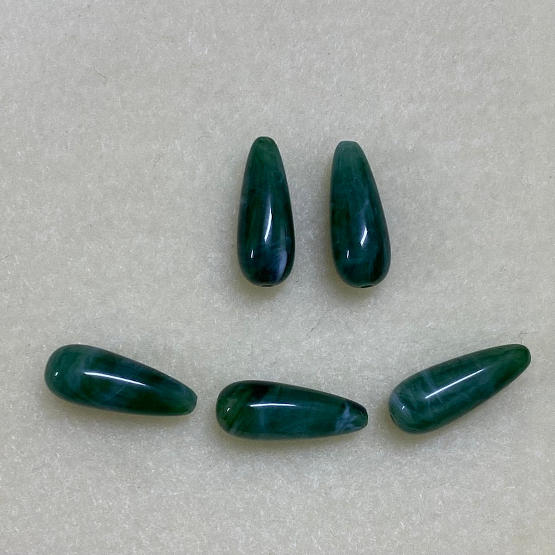 20mm Teardrop (25) - Jade - Gemstone Look Vintage Lucite Beads