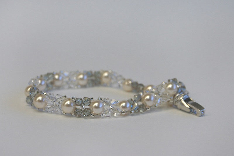 Lady Heather Bracelet Pattern