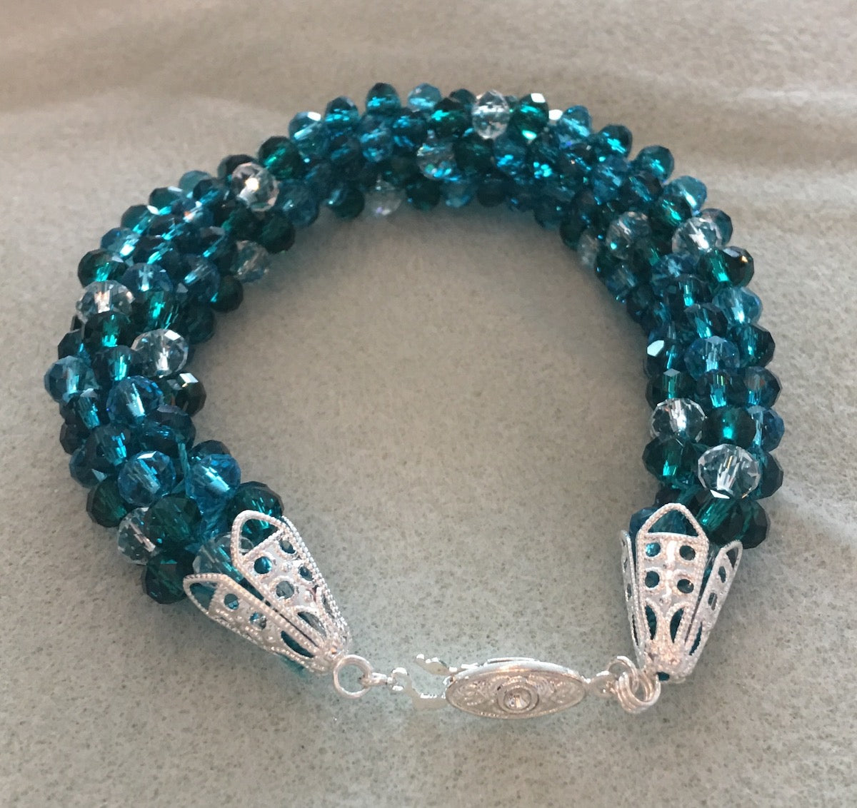 Kumihimo w. Crystal Rondelles Necklace & Bracelet Pattern