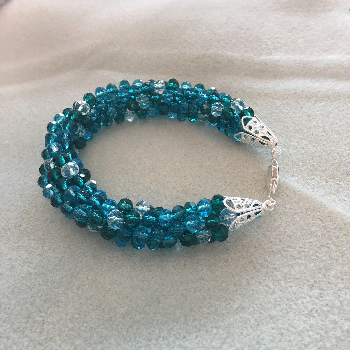 Kumihimo w. Crystal Rondelles Necklace & Bracelet Pattern