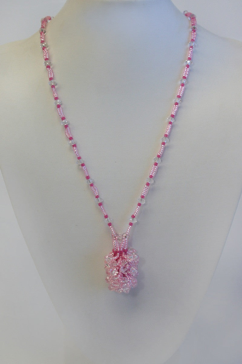Frilly Bobble Necklace Pattern (or 2 x Scissor Fobs)