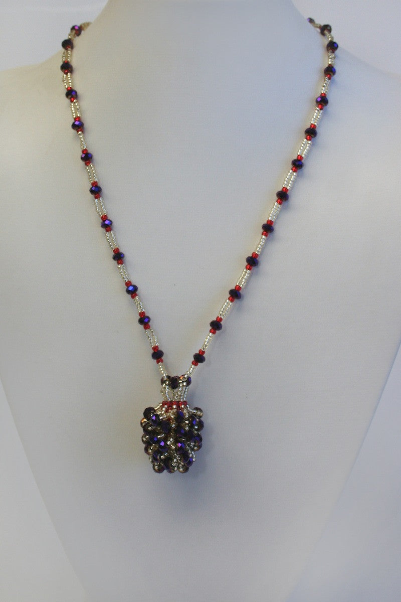 Frilly Bobble Necklace Pattern (or 2 x Scissor Fobs)