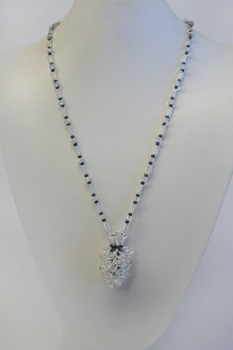 Frilly Bobble Necklace Pattern (or 2 x Scissor Fobs)