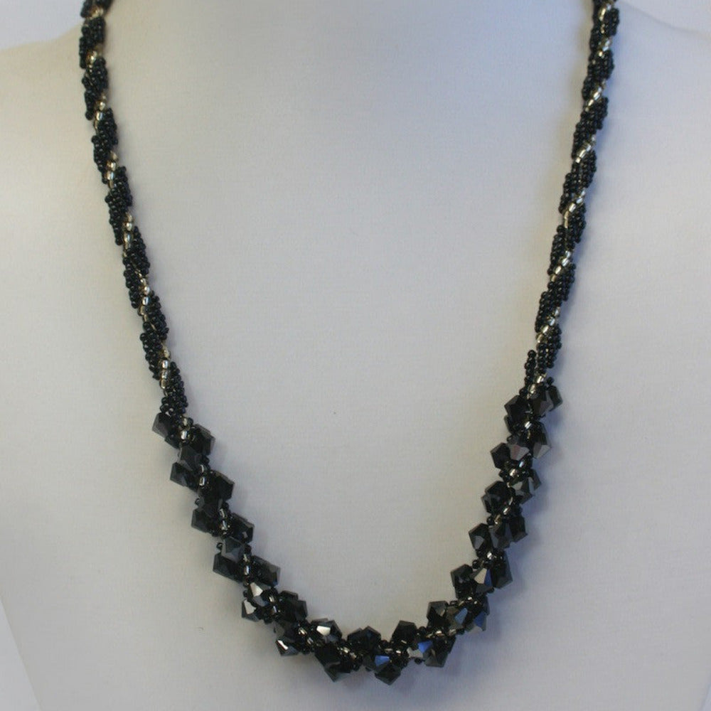 Crystal Spiral Rope Necklace Pattern