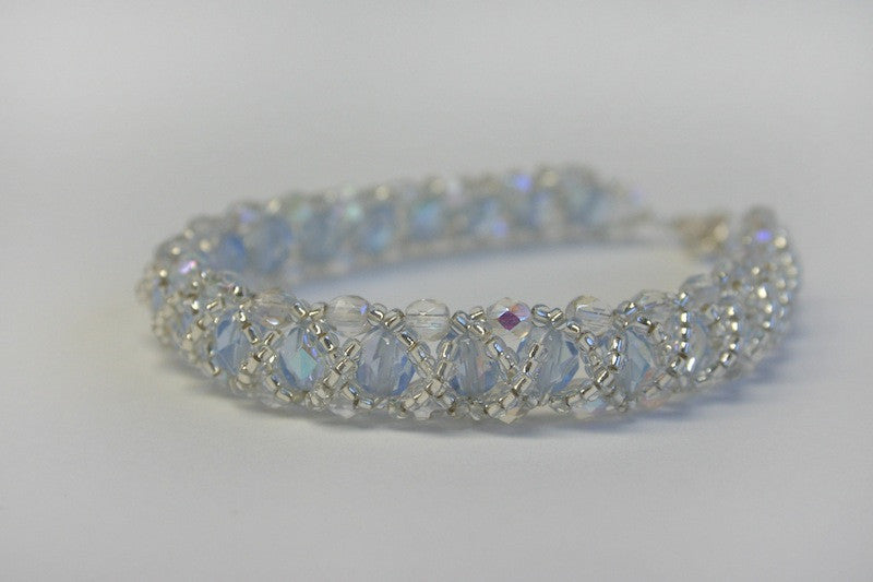 Noughts & Crosses Bracelet Pattern