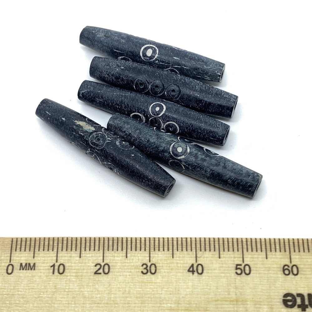 38x8mm Hair Pipe Bead (10) - Black Bone w. Carved Circles - Vintage Bone Beads