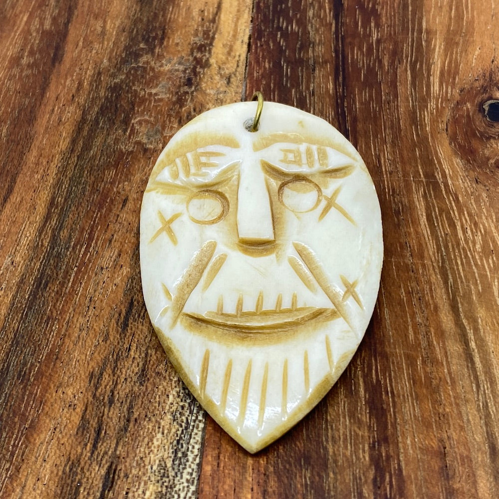 BONE Tribal Pendant (1) - Pointed Chin - Vintage Bone Pendant Beads