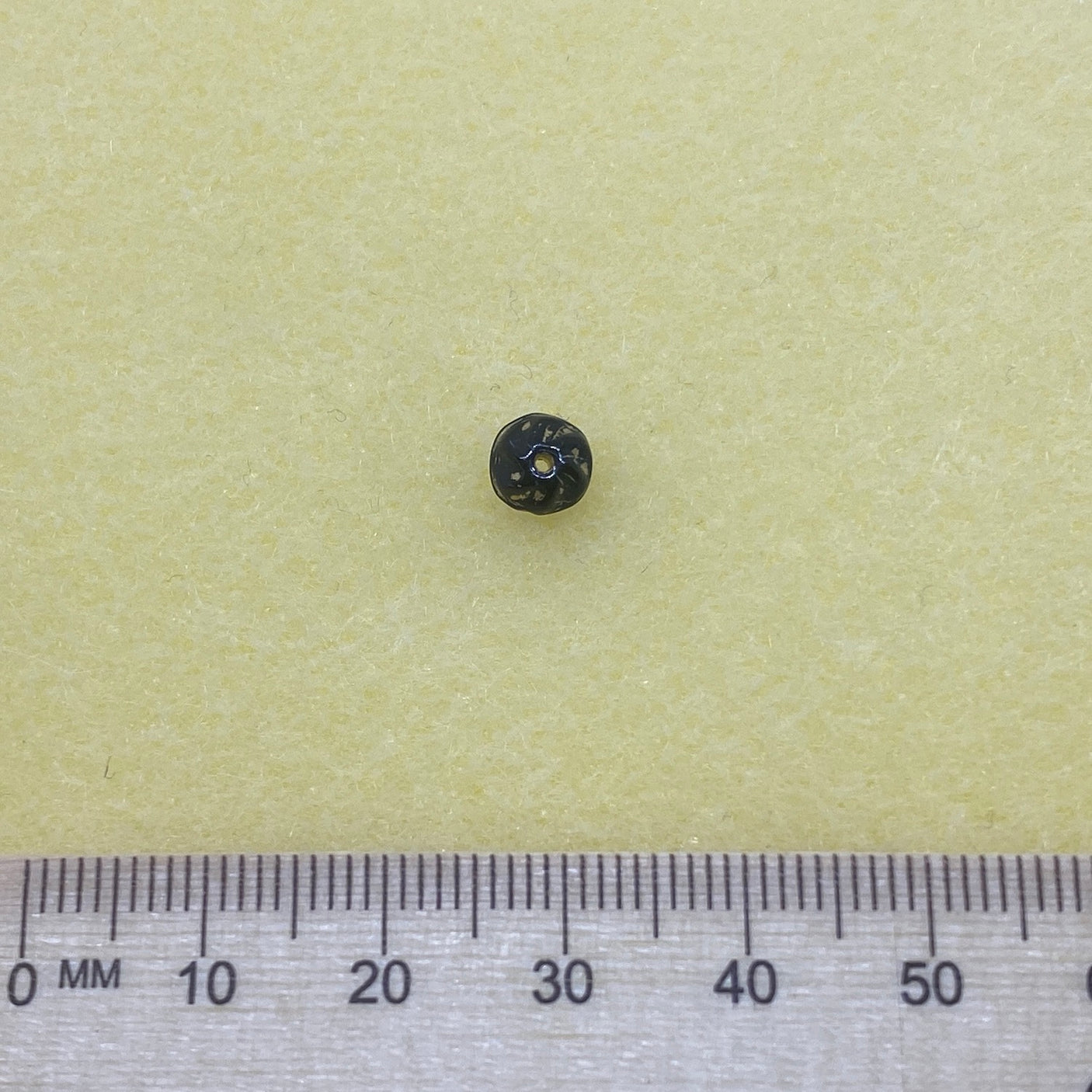 5x6mm Rondelle (25) - Black Opaque w. Gold - Vintage Czech Glass Beads