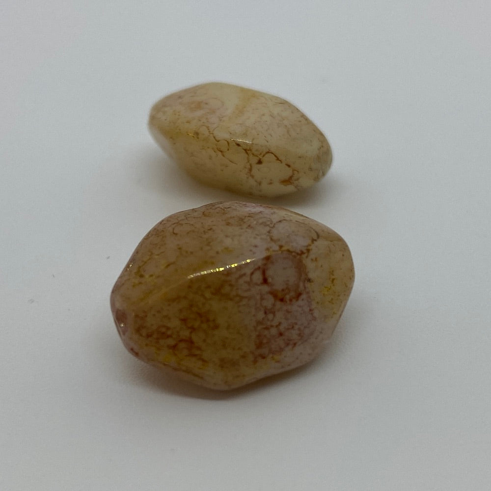 18x14mm Shield (10) - Cream w. Pink Bubble Glaze - Vintage Czech Glass Beads