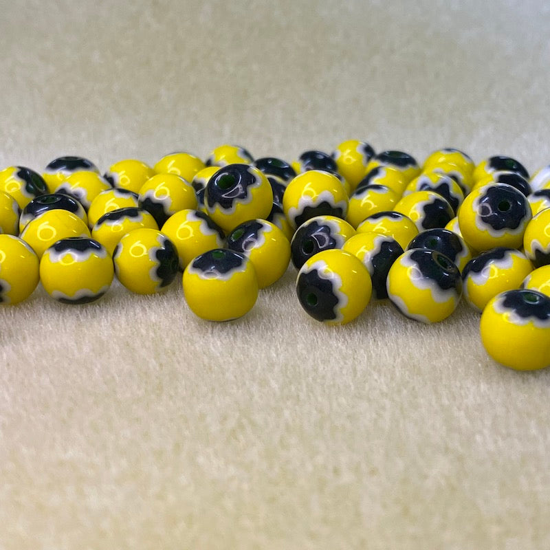 8mm Round (25) - Yellow & Black - Vintage Chevron Glass Beads