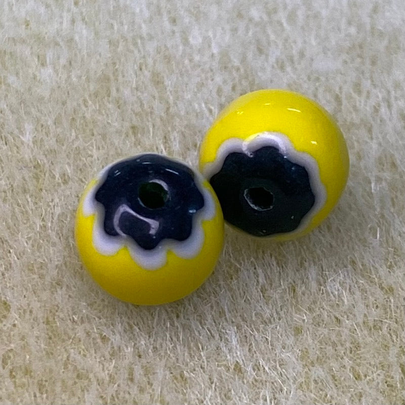 8mm Round (25) - Yellow & Black - Vintage Chevron Glass Beads