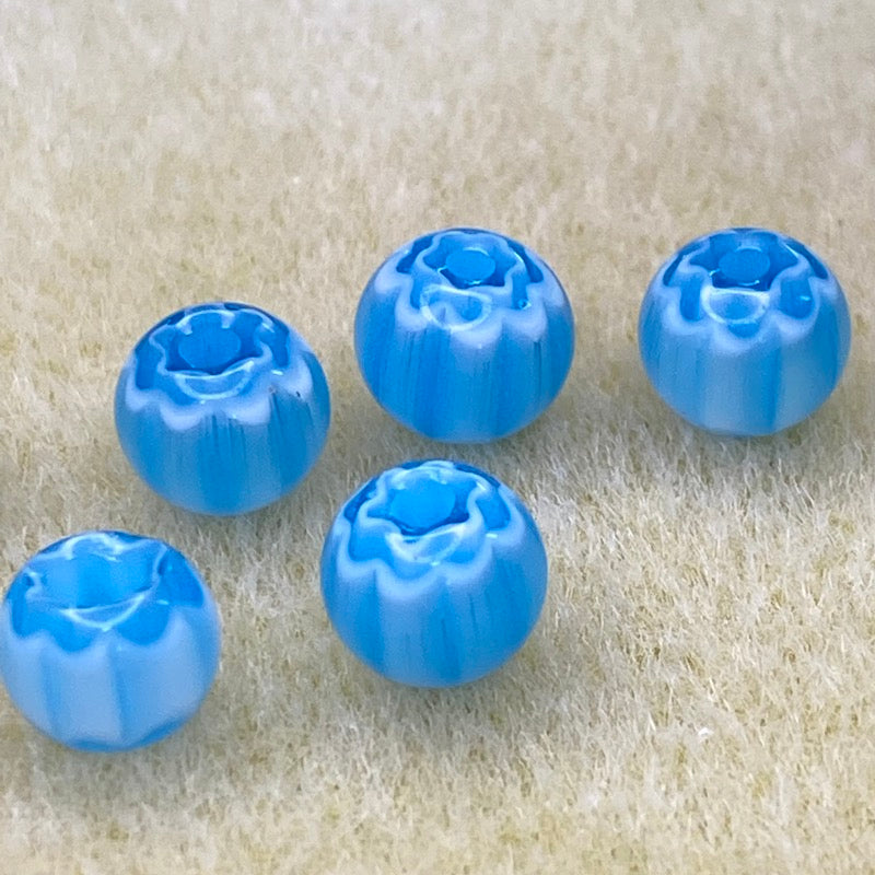 8mm Round (25) - Aqua & White - Vintage Chevron Glass Beads