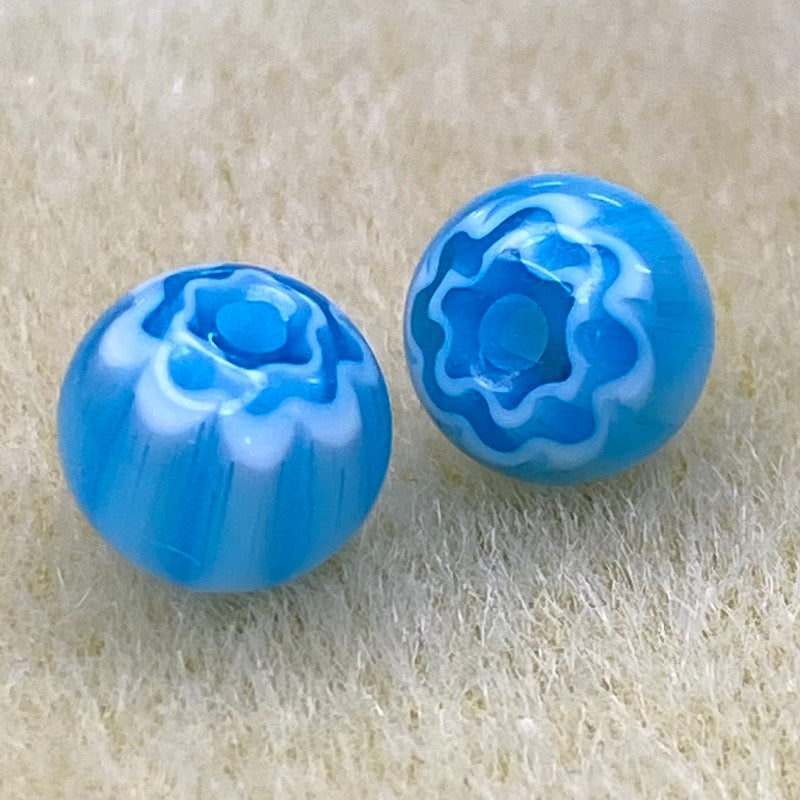 8mm Round (25) - Aqua & White - Vintage Chevron Glass Beads