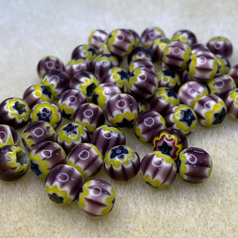 8mm Round (25) - Aubergine & Yellow - Vintage Chevron Glass Beads