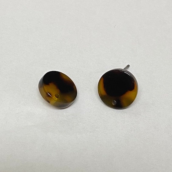 14mm Tortoise Shell Studs w. Hole (2)