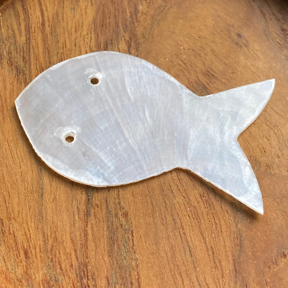 fish shape capiz shell for the purpose of hanging decoration, and craft and decor with one holesdrilled