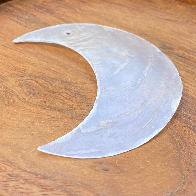 1-hole 5cm Capiz MOON (10)