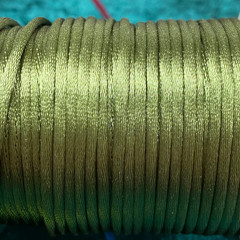 Olive (10m) - 2.5mm Rat Tail