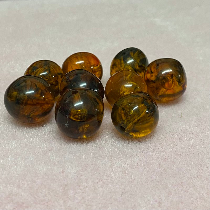 16mm Potato Beads (10) - Honey - Amber Look Vintage Beads