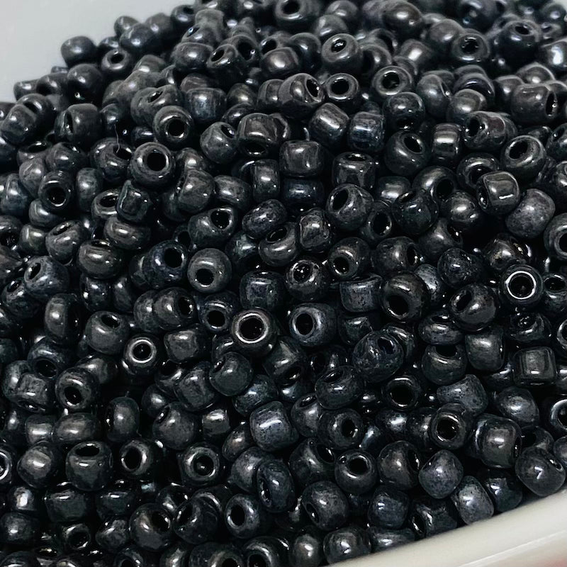Charcoal - 8/0 Opaque (50g) - Seed Beads