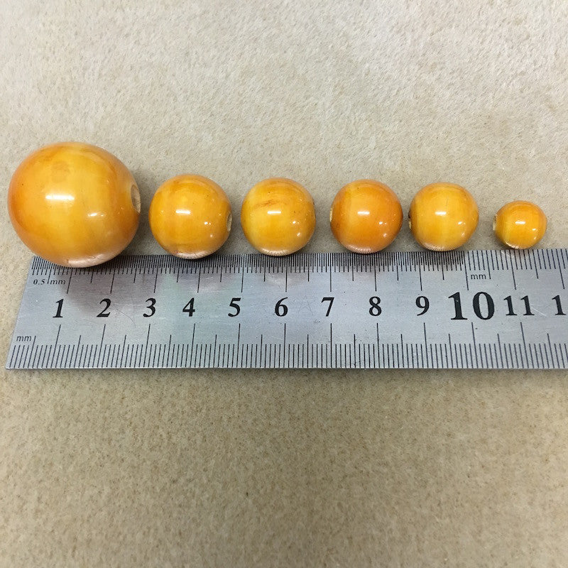 12mm Round Beads (10) - Vintage Lacquered Wood