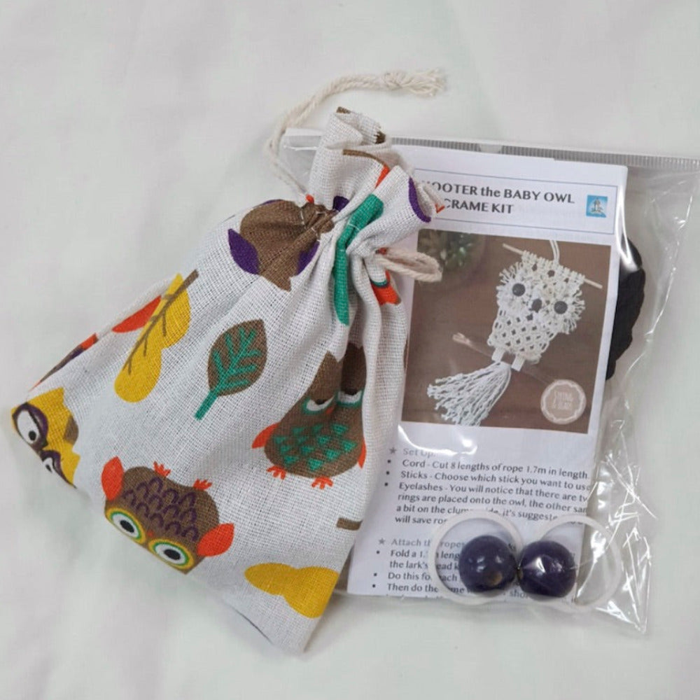 Hooter the Baby Owl Macrame Kit - w. BONUS Burlap Bag! - Gold