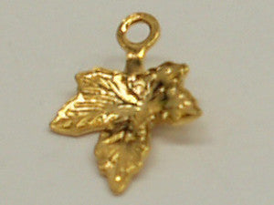 Maple Leaf with Loop Gold Qty: 50