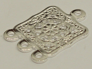 3to1 Square Filigree Chandelier Silver Qty: 10