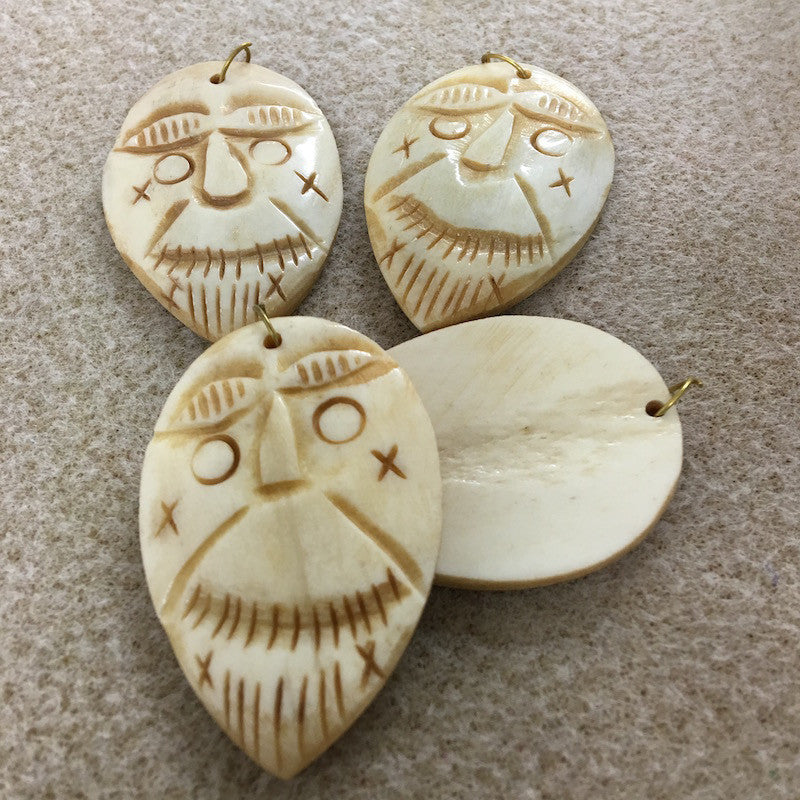 BONE Tribal Pendant (1) - Pointed Chin - Vintage Bone Pendant Beads
