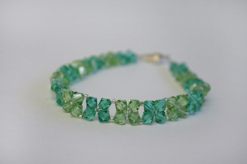 Crystal Daisies Bracelet Pattern
